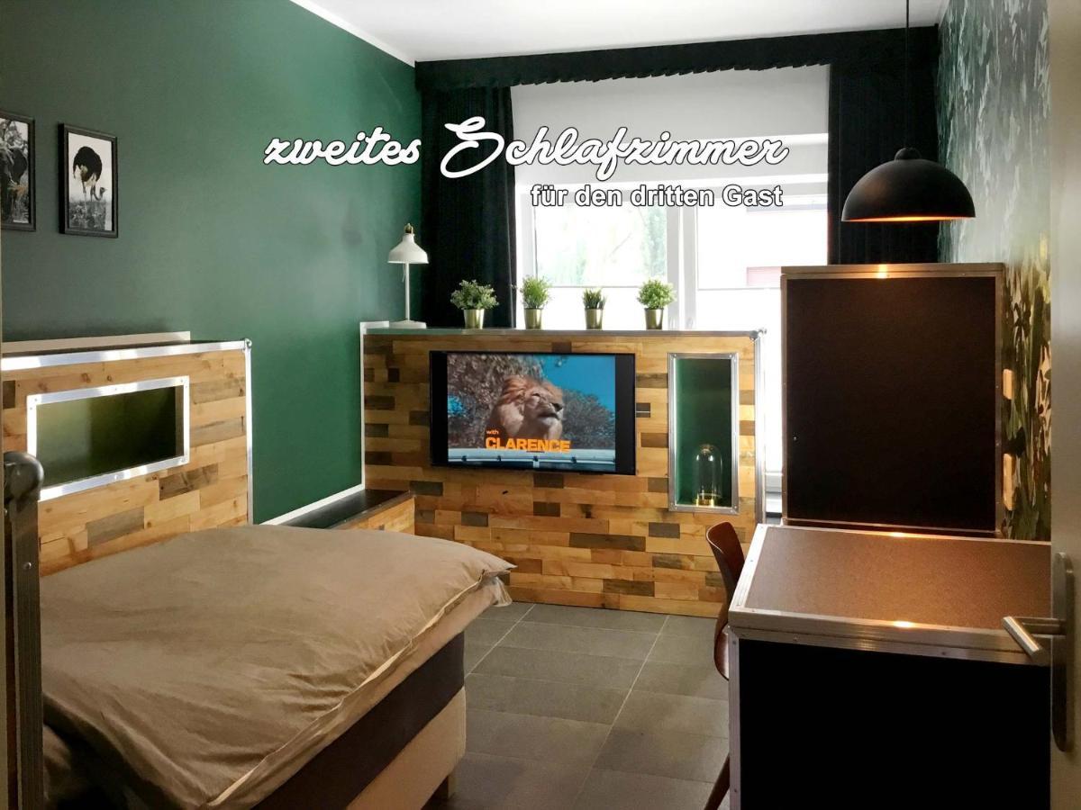 Komfortquartier, Apartment Mit 2 Schlafzimmern Oberhausen  Buitenkant foto